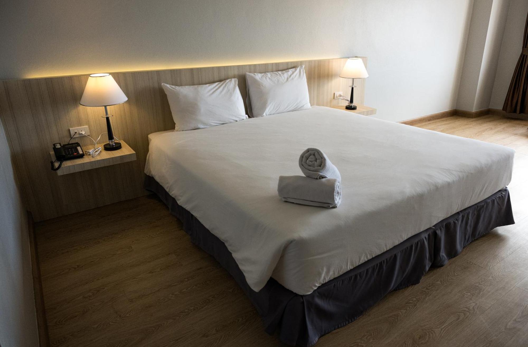 Hotel Marine Yensabai 3*