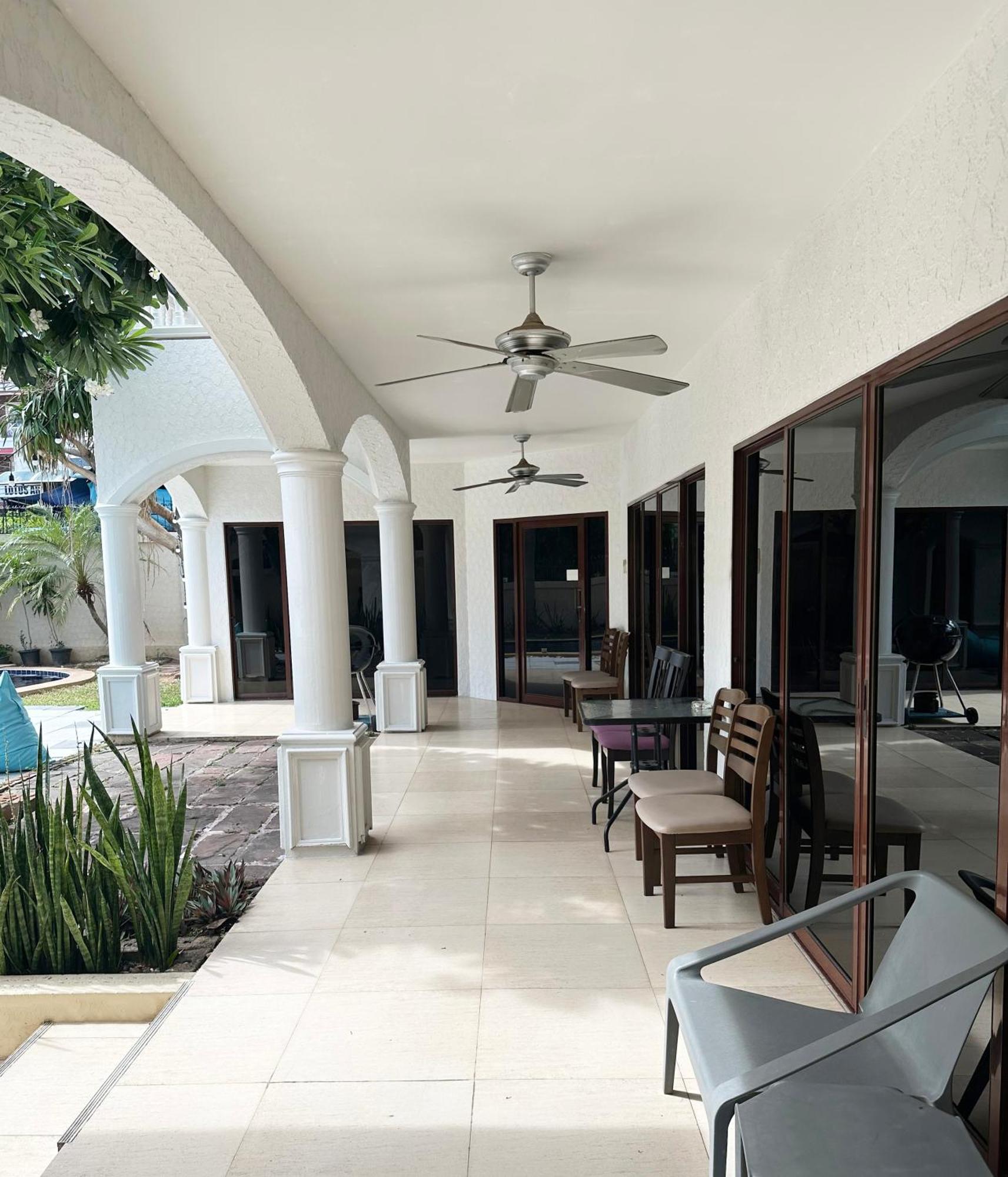 Blooming Hill Boutique Hotel