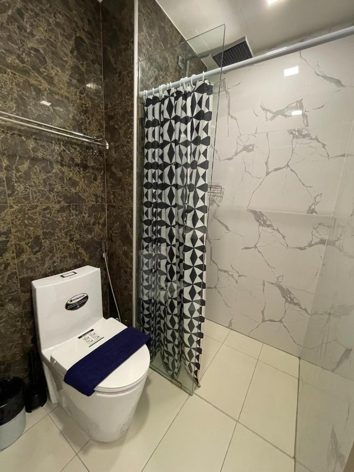 Exclusive Arcadia - Amazing Pools & Gardens, Gym, Sauna, Waterfalls, Jacuzzi, Fast Internet *