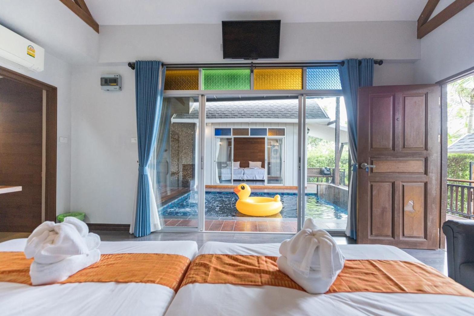 Ip Pool Resort 3*
