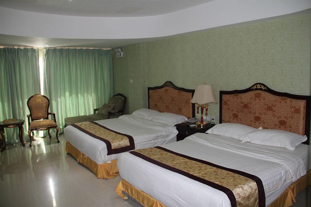 The Grand By Zuzu Hotel