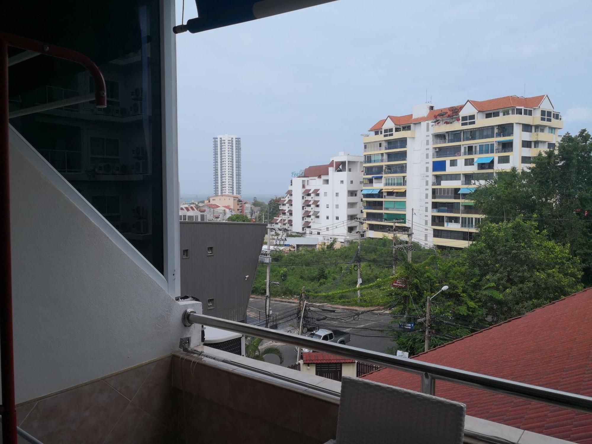 Jomtien Hill Pratamnak Pattaya