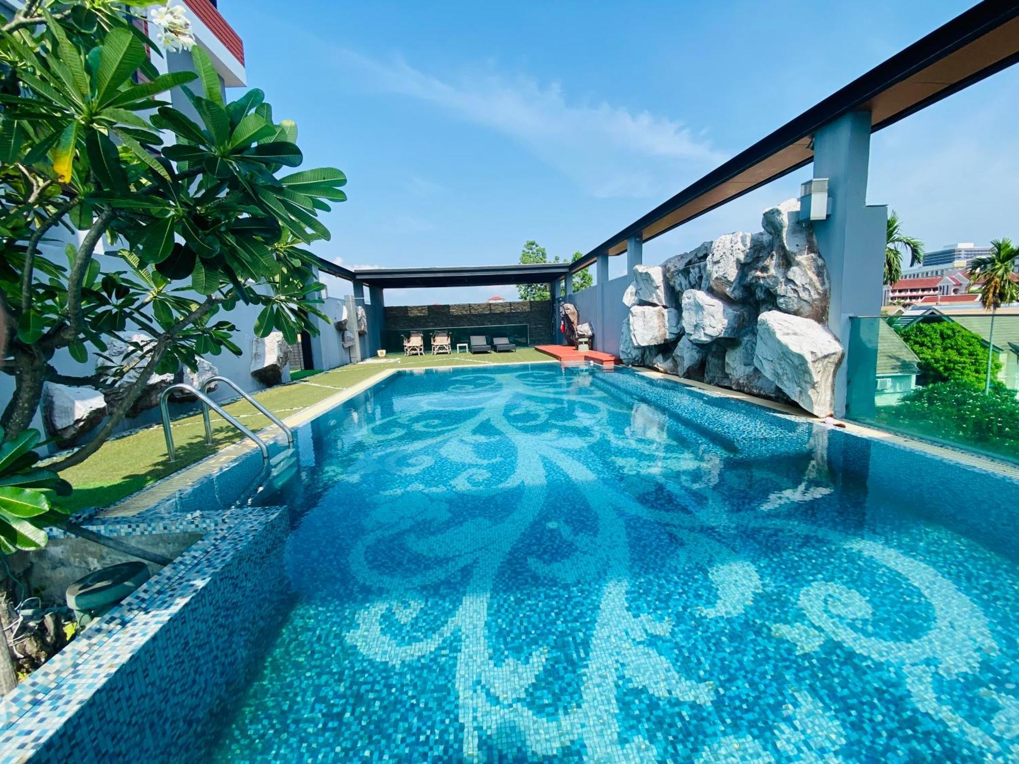 Hotel Le Vernissage By Goad Avadhess Hospitality Pattaya