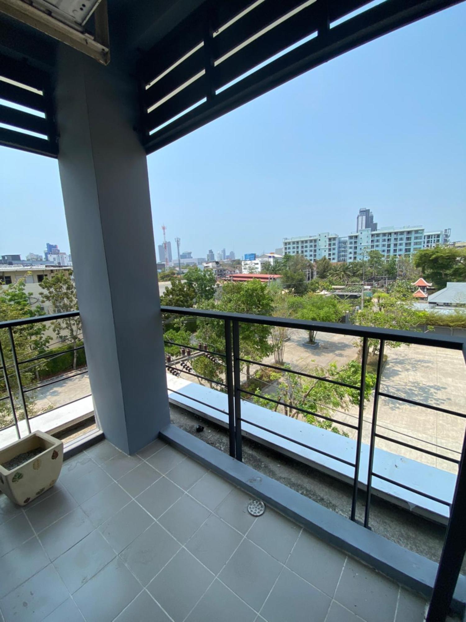 Hotel Le Vernissage By Goad Avadhess Hospitality Pattaya