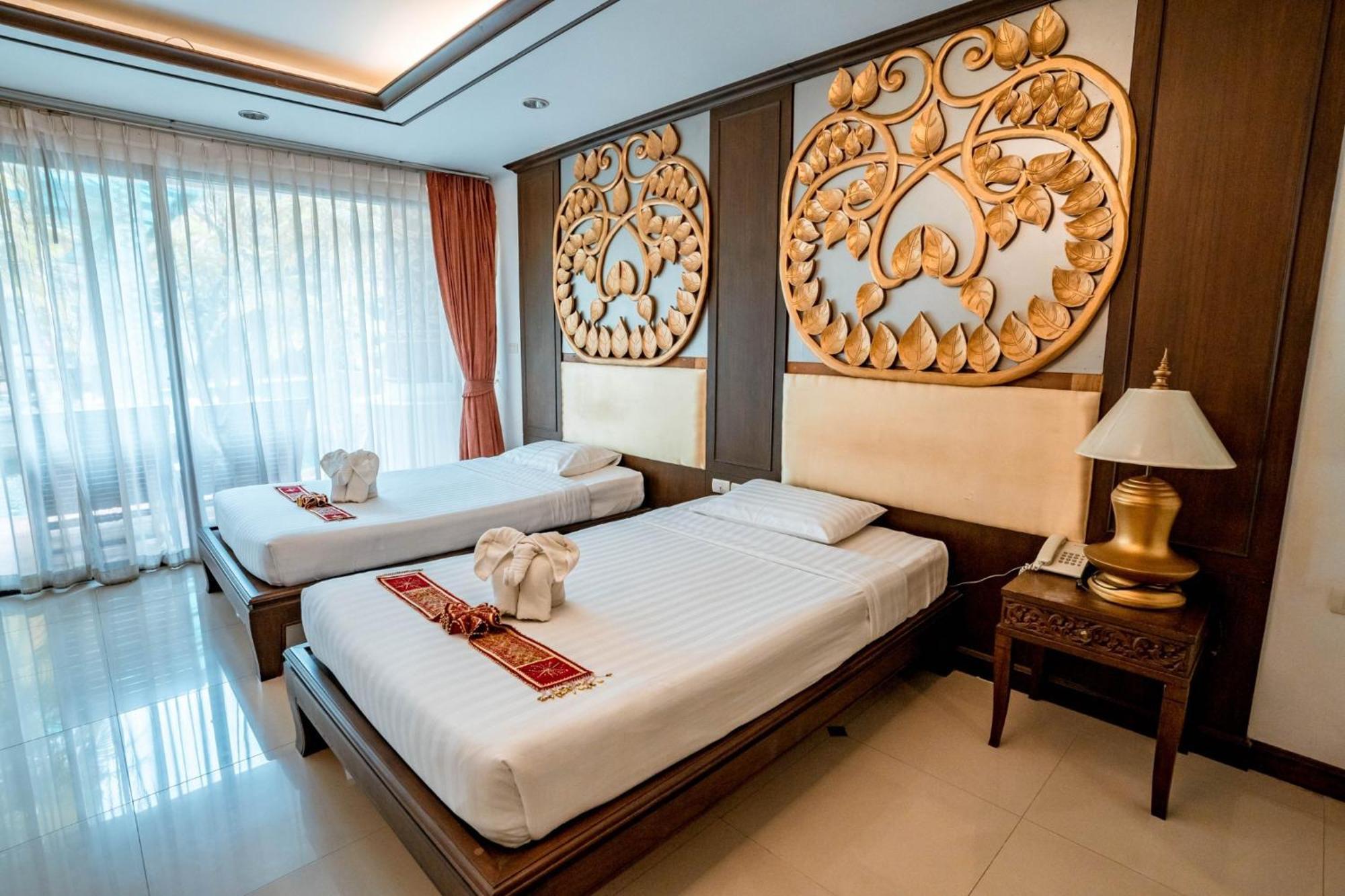 Resort Kasalong And Pattaya