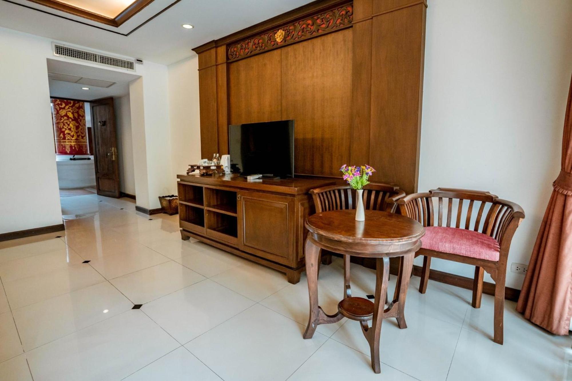 Kasalong And Resort 5*