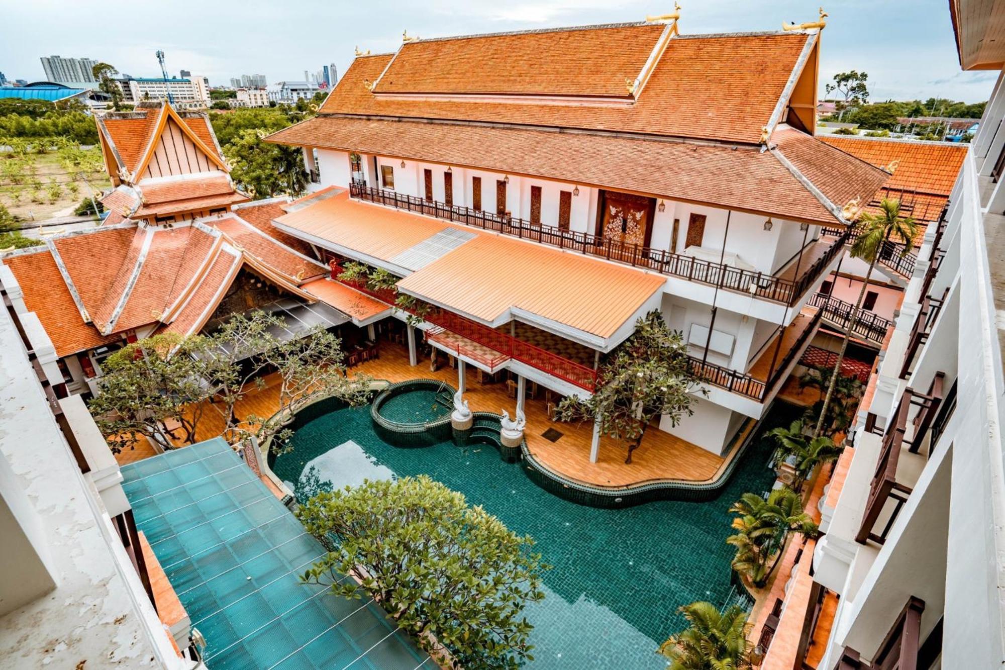 Kasalong And Pattaya
