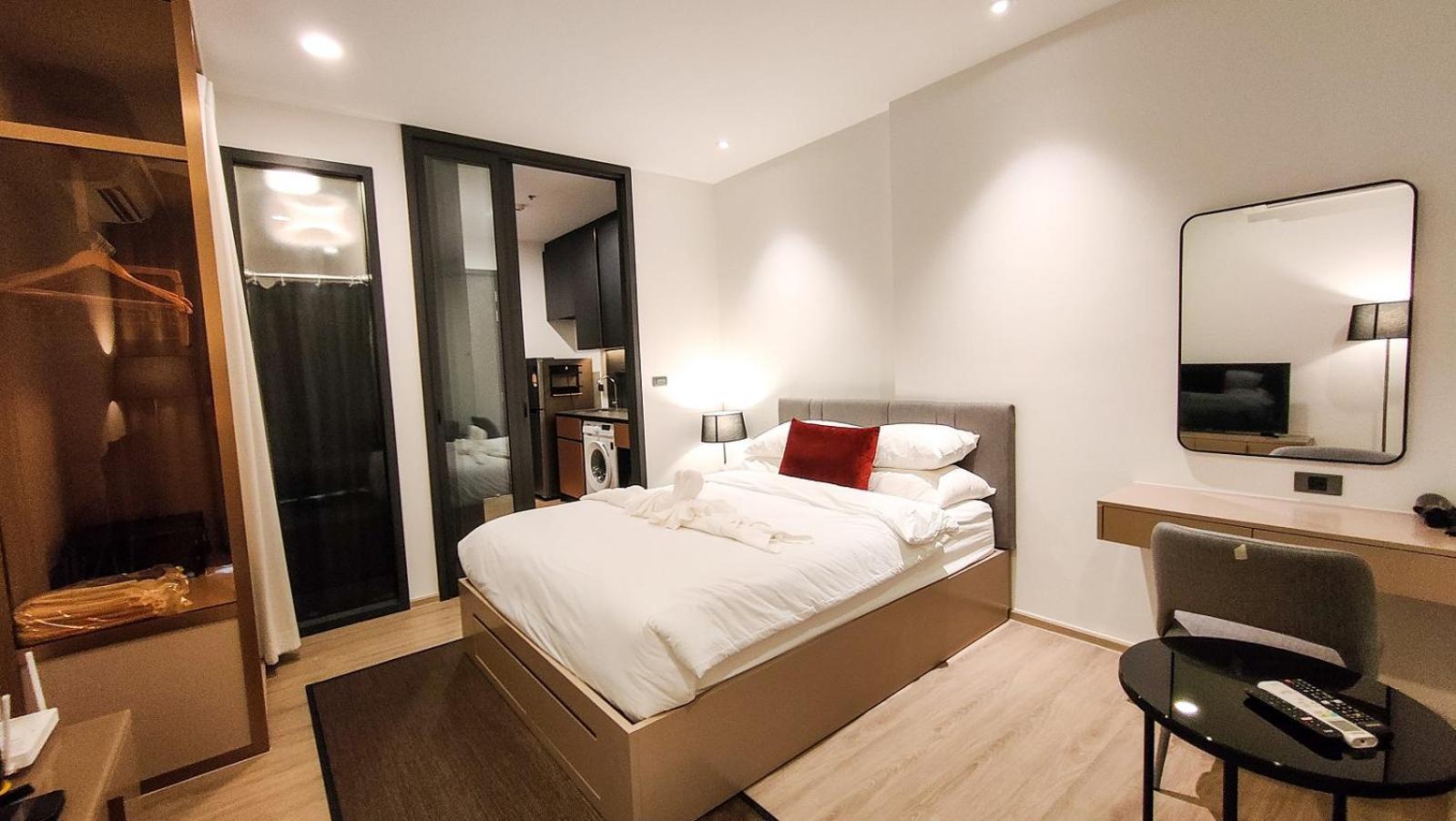 Edge Super Apartment *