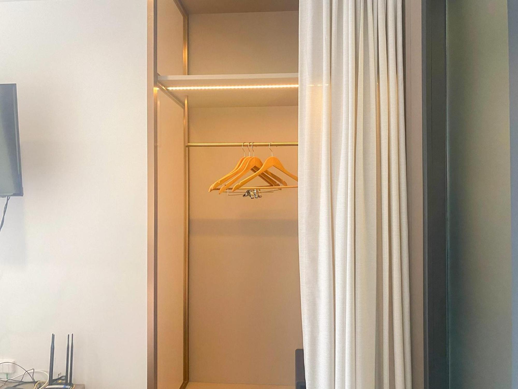 Edge Super Apartment *