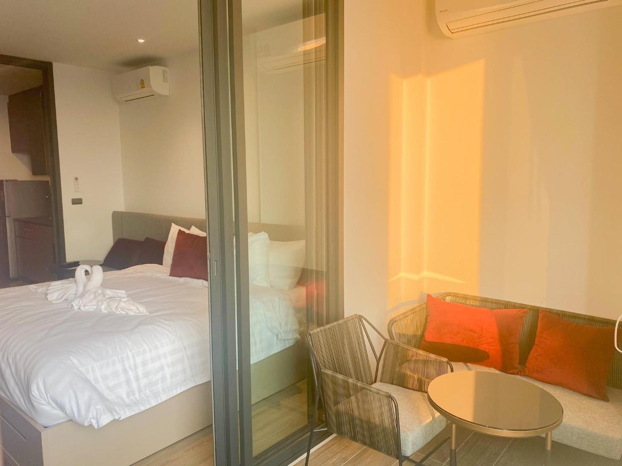 Apartment Edge Super *