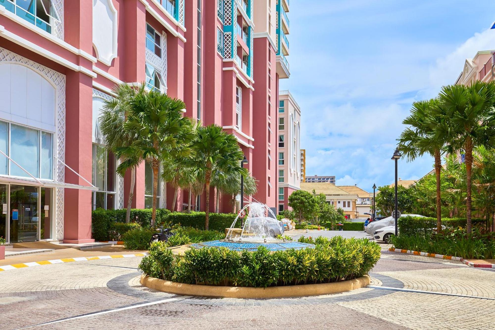 Apartment Grande Carribean L Family L L Luxury Views & Comfort Pattaya