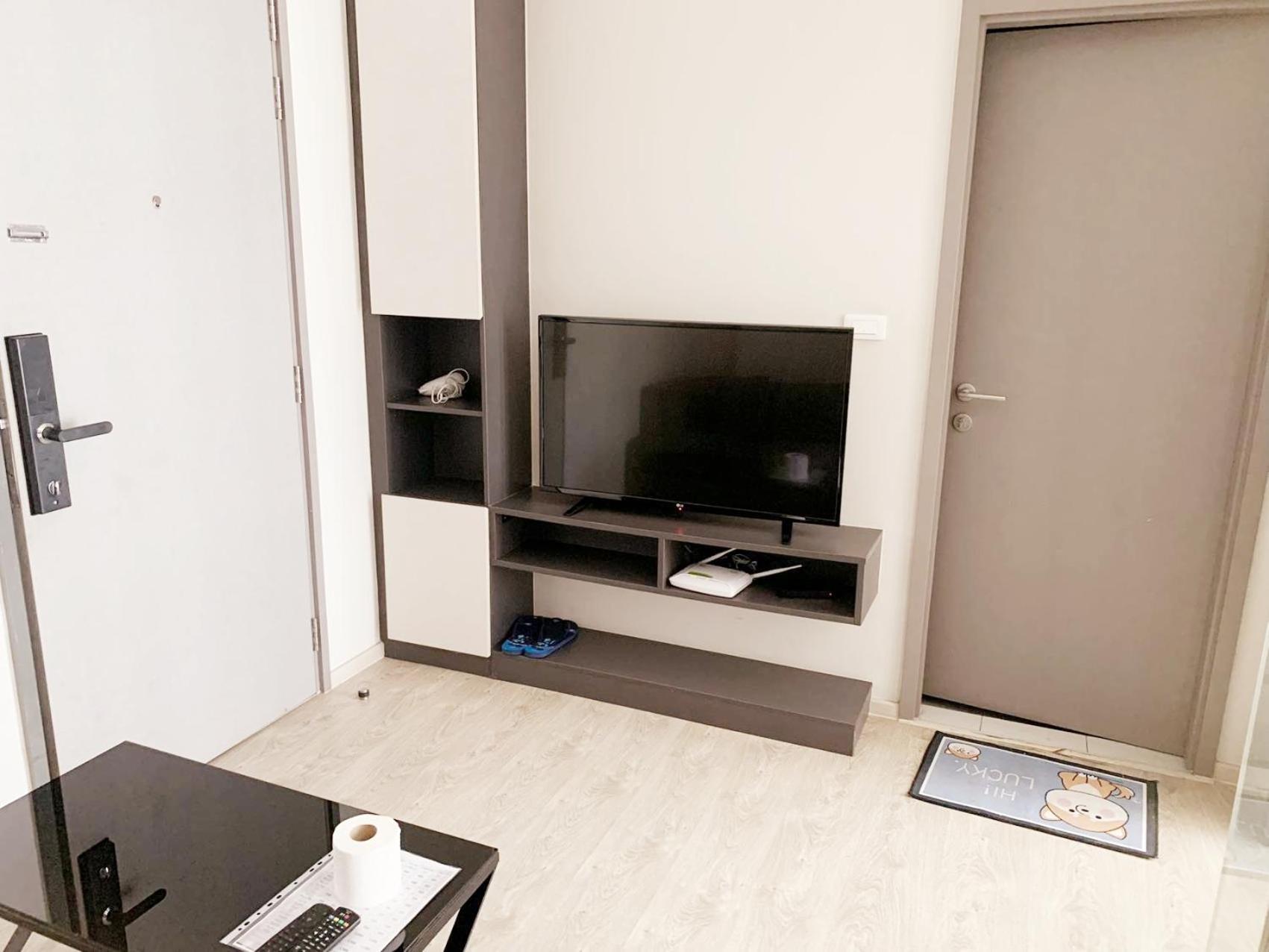 泰国芭提雅thebase无边游泳池公寓 Apartment Pattaya