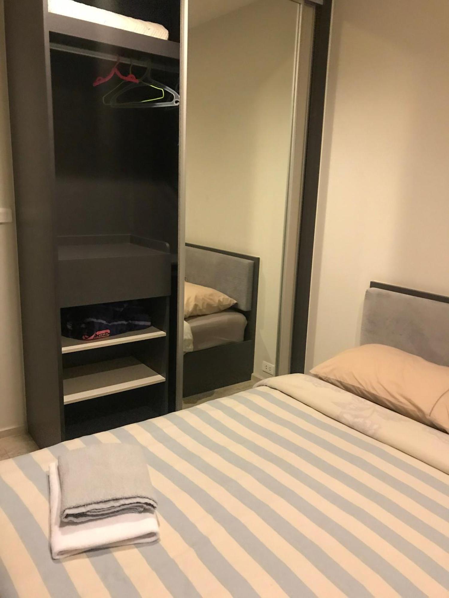 Apartment 泰国芭提雅thebase无边游泳池公寓 *