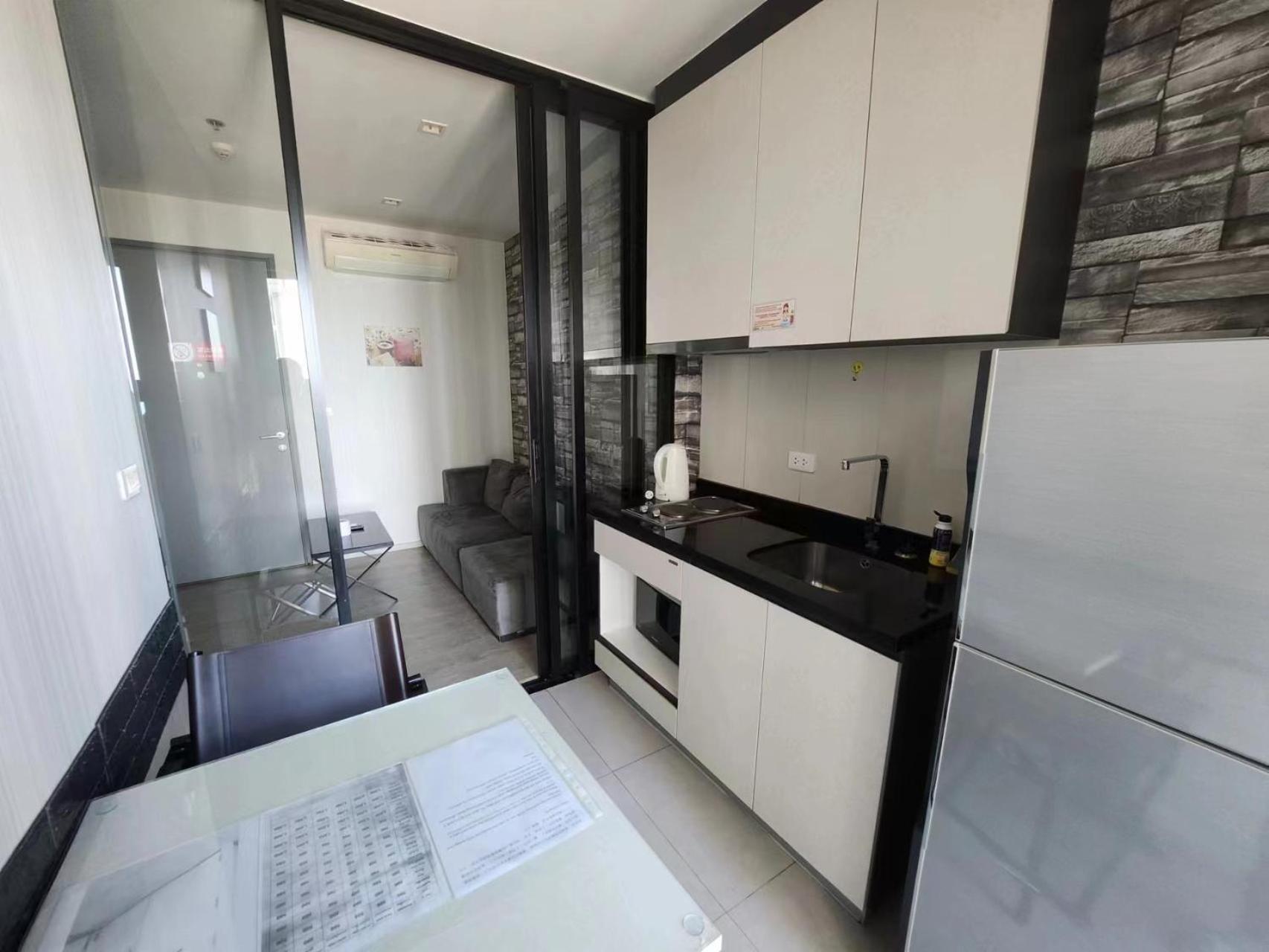 泰国芭提雅thebase无边游泳池公寓 Apartment *