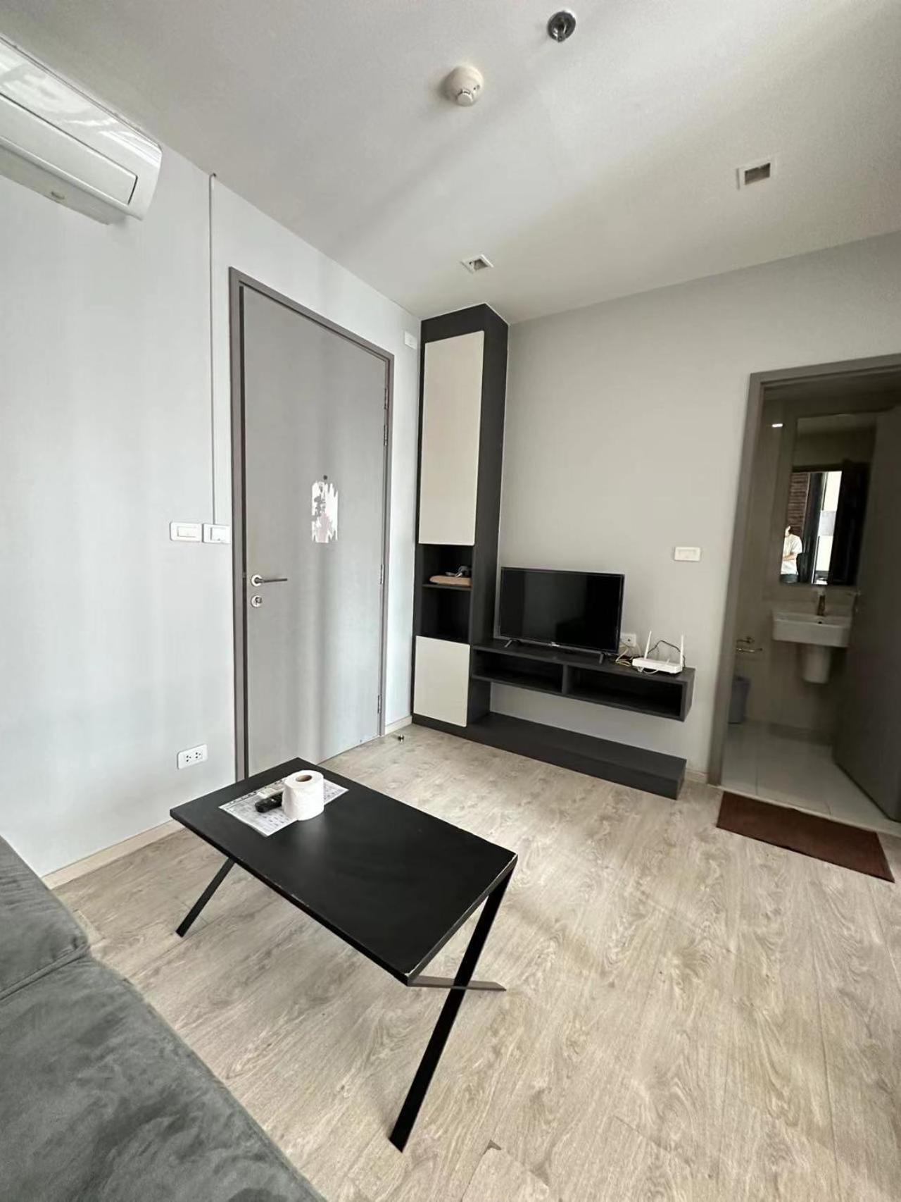 Apartment 泰国芭提雅顶层无边游泳池公寓thebase健身房