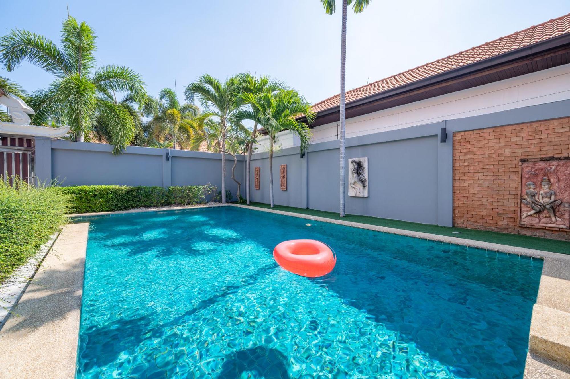 Coastal 3 Bdr Private Pool Pousada Pattaya