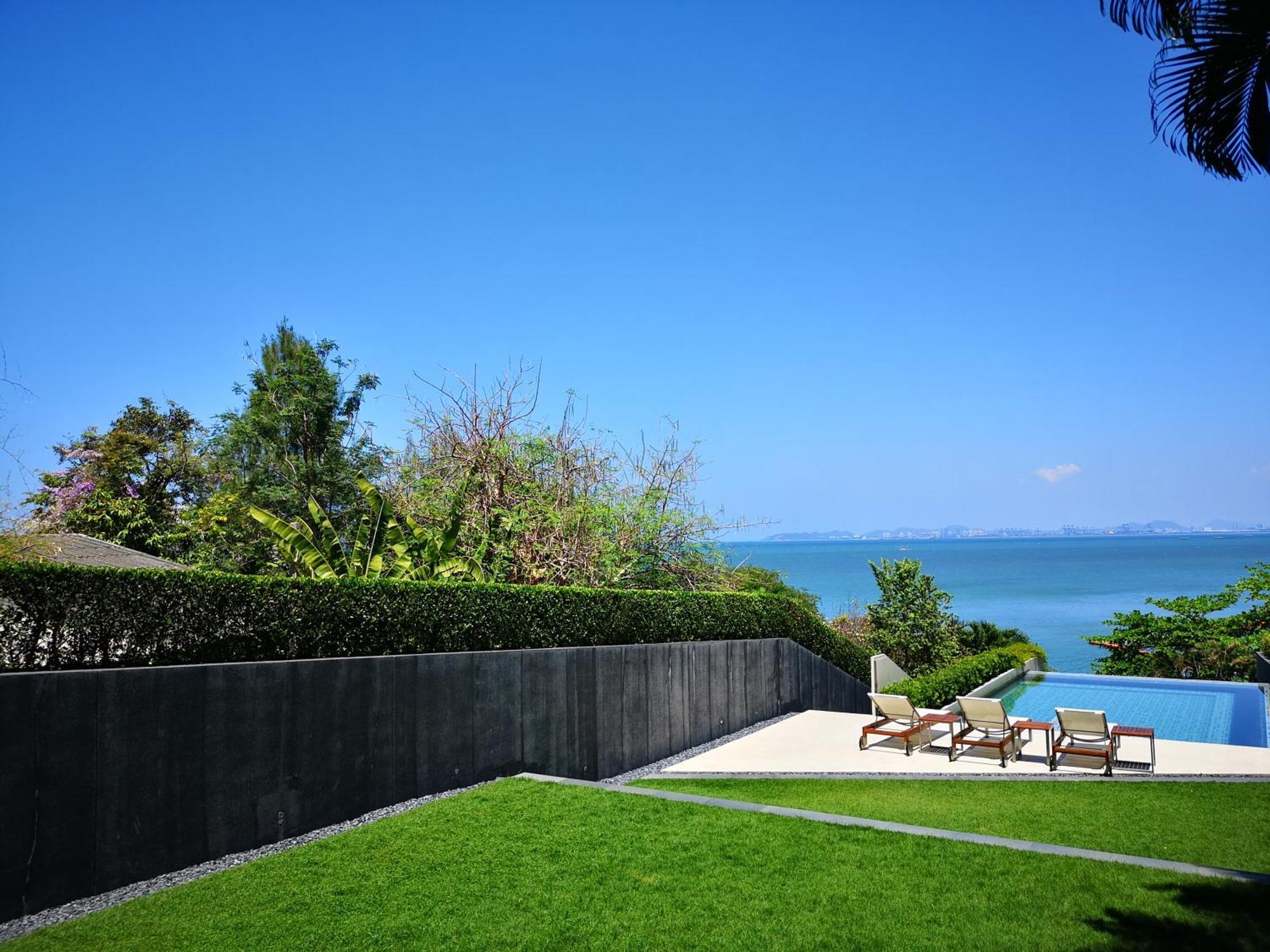 Wong Amat Luxury Condo--private Beach * Pattaya