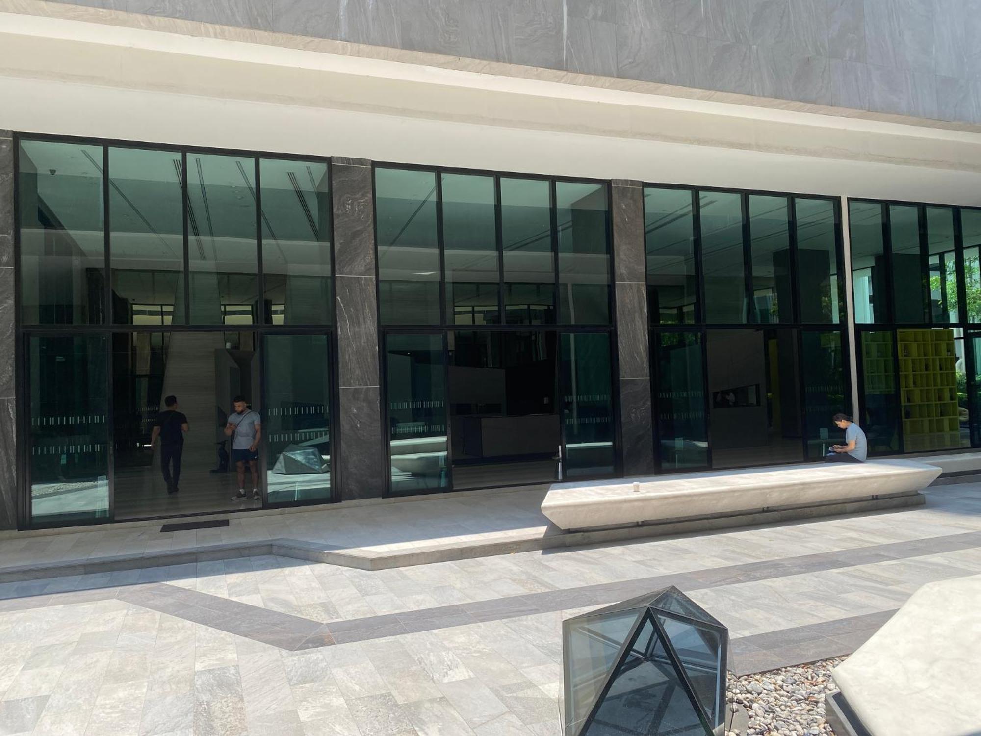 Apartment The Base Pattaya: Beachfront Near Shopping Pattaya