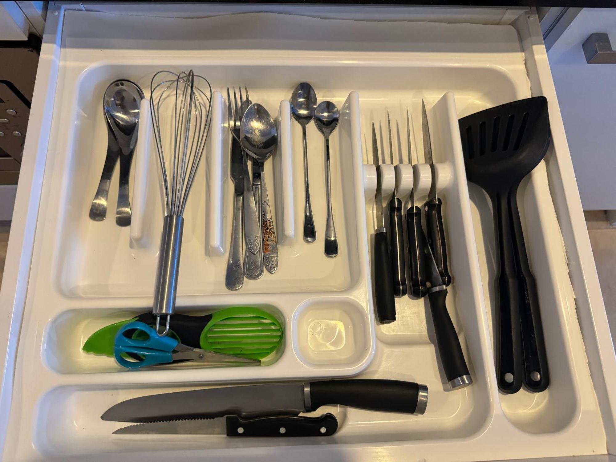 Centara Avenue Residences 1 Bedroom Center Highspeed Wifi Apartment *