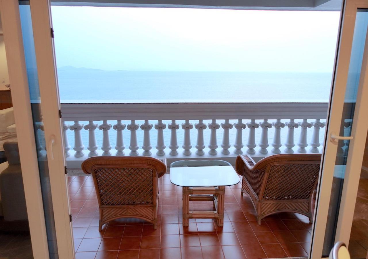 Spacious Seaview 3br Apartment:direct Access Apartment