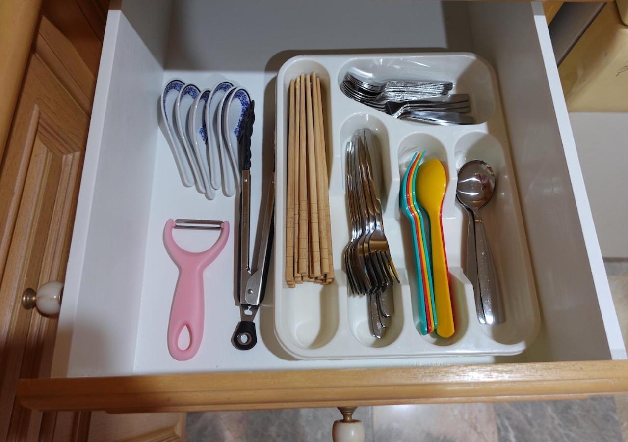 Apartment Spacious Seaview 3br Apartment:direct Access Pattaya