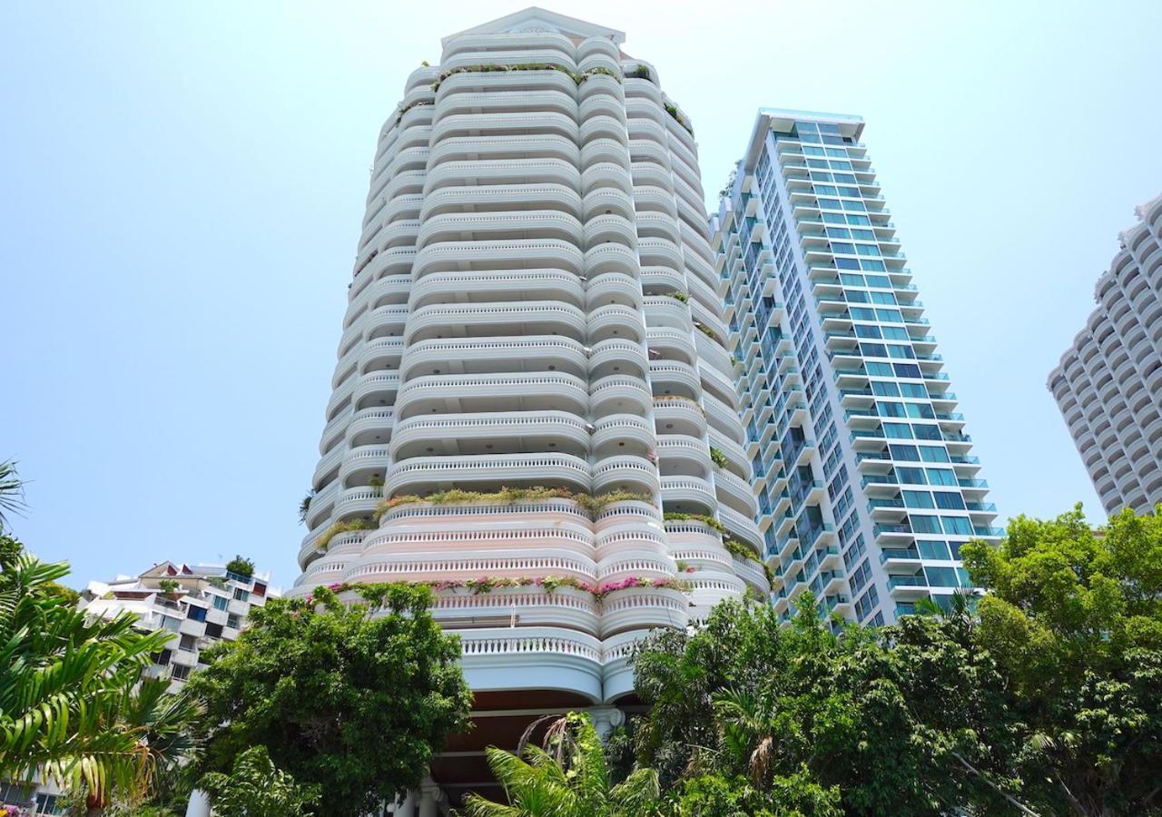 Spacious Seaview 3br Apartment:direct Access Apartment Pattaya