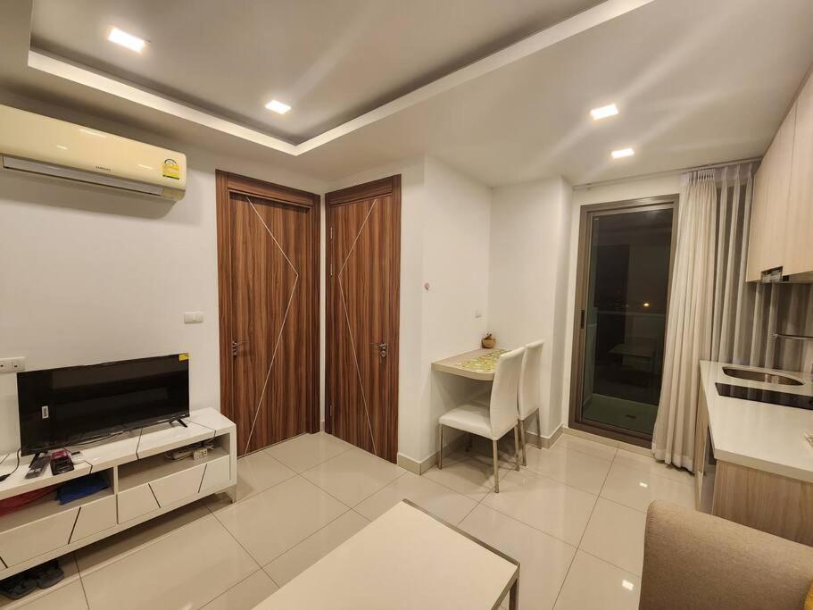 Apartment 芭提雅市区阿卡迪亚泳池民宿arcadia Near Walking Street