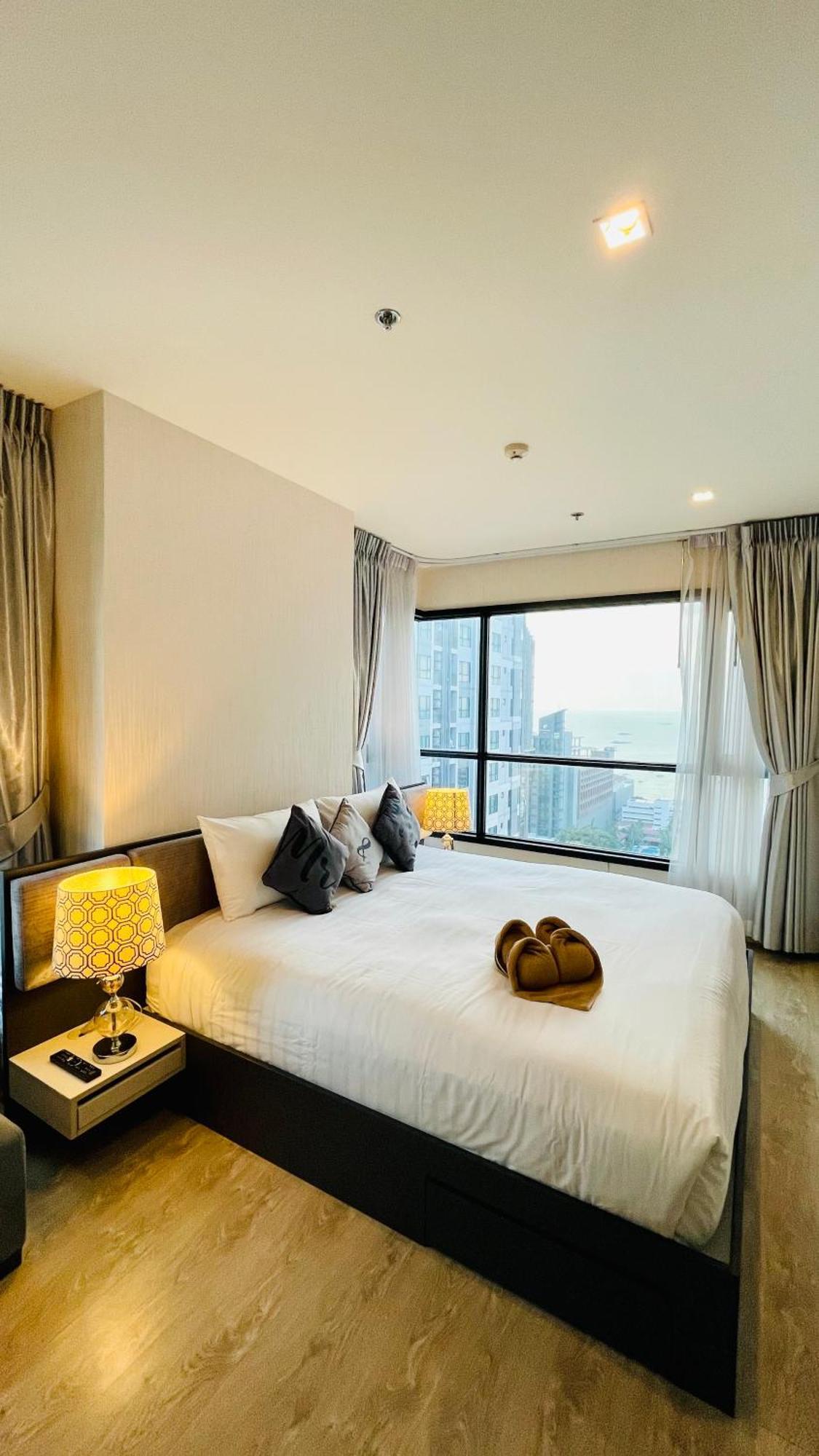 Apartamento The Base 2 Bed 2 Bath By Pupu