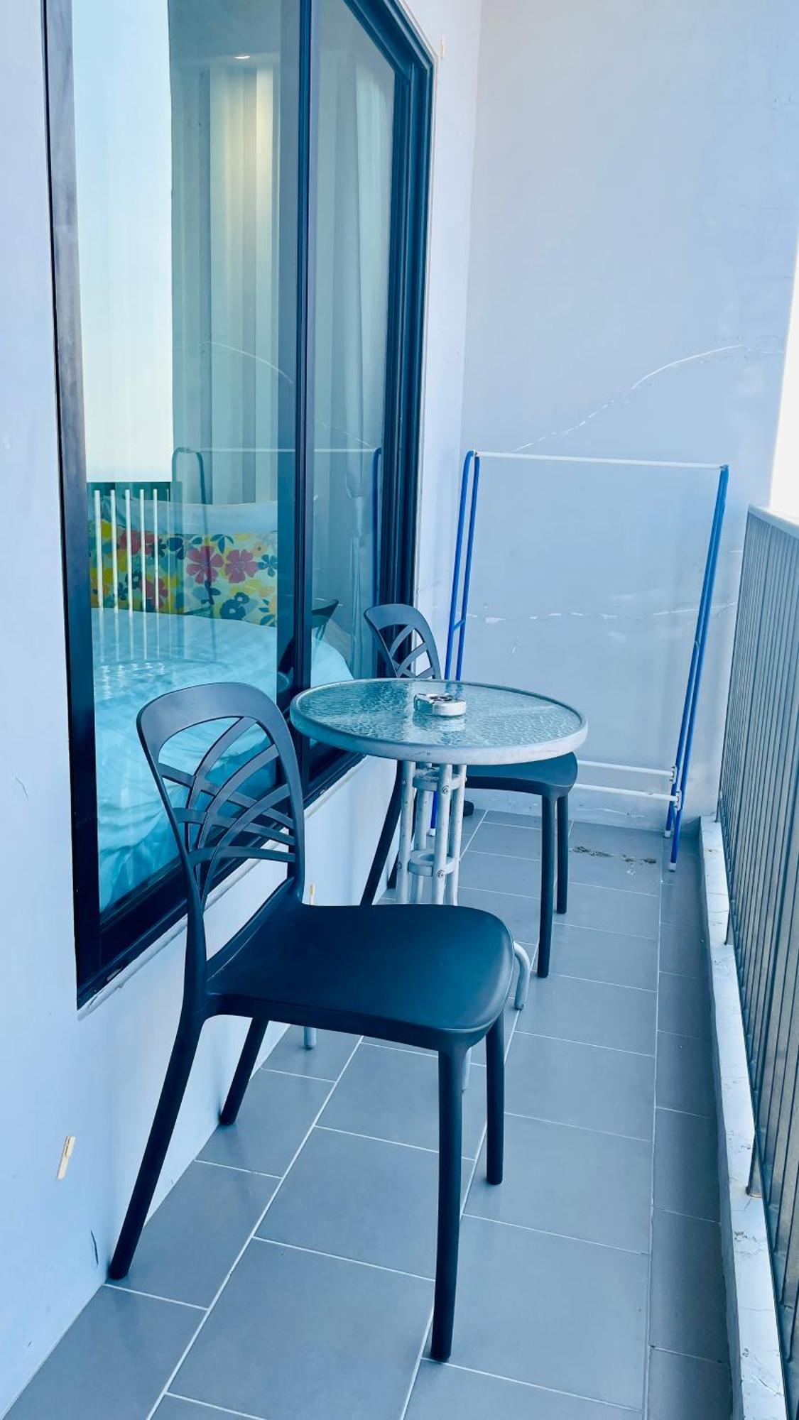 The Base 1098 By Numam Apartment Pattaya