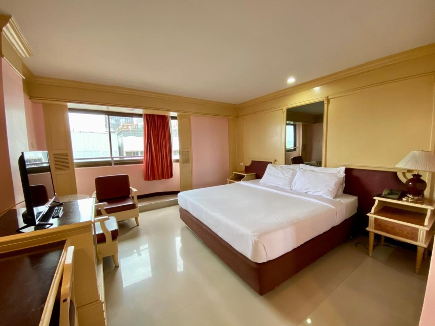 Hotel Aa 2*