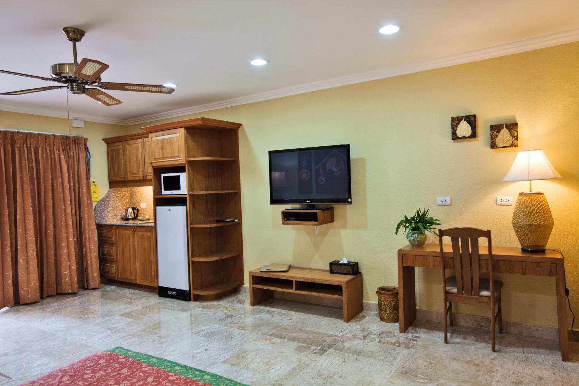 Baan Souy Sha Extra