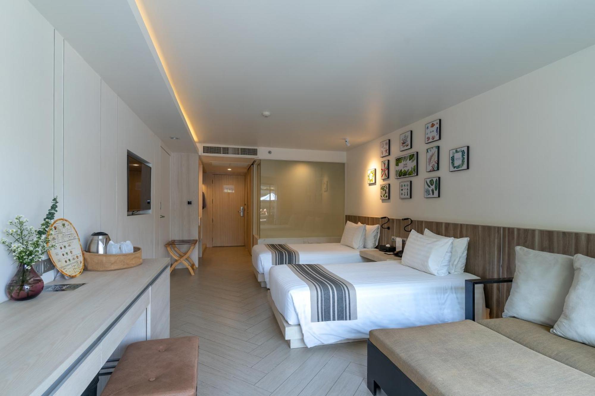 Hotel Golden Tulip Beachfront