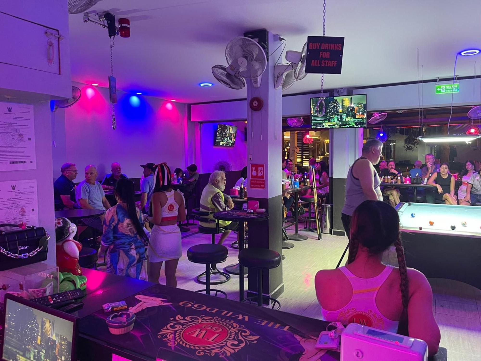 The Wild 69 Bar & *