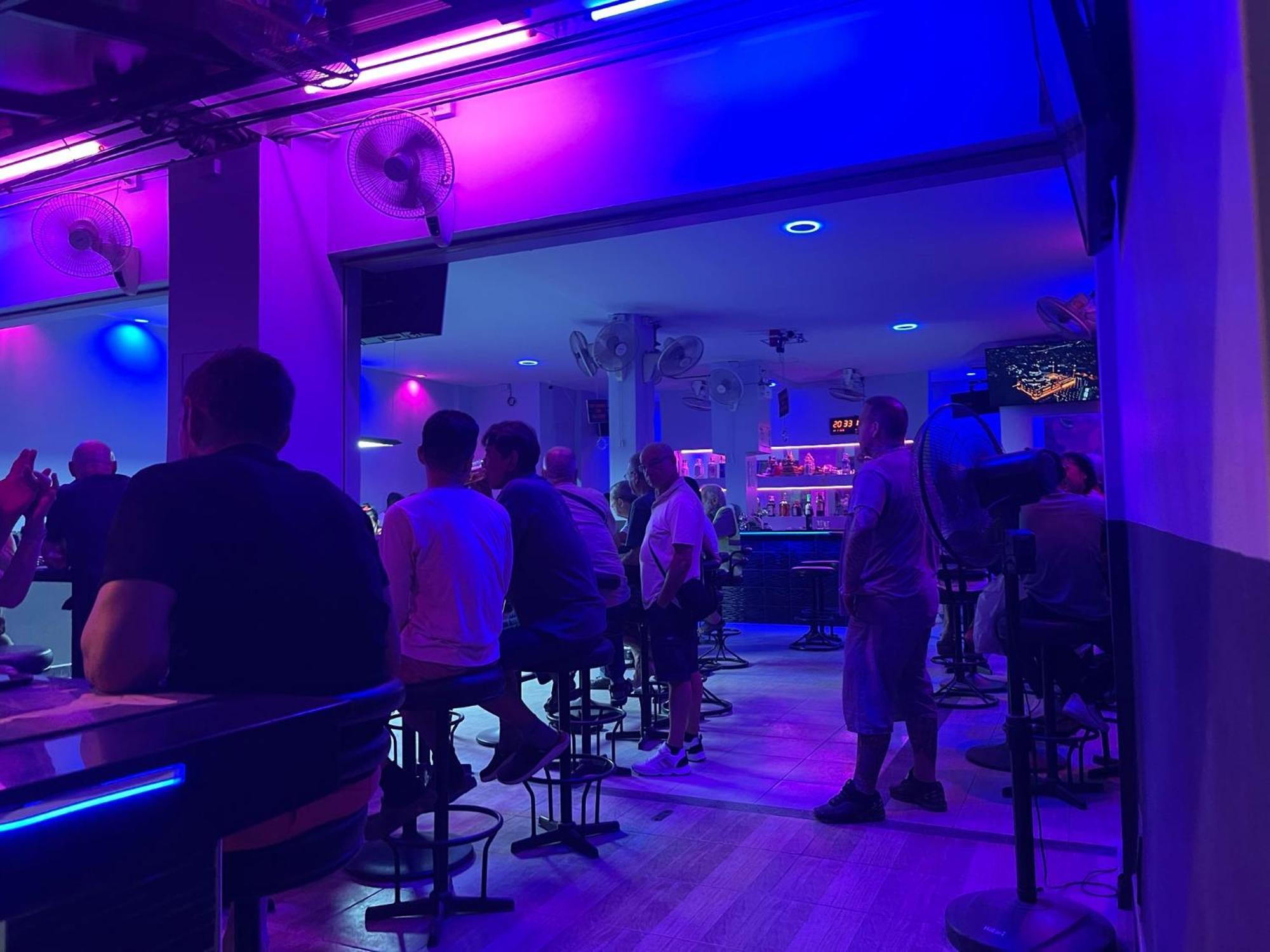 Apartment The Wild 69 Bar &