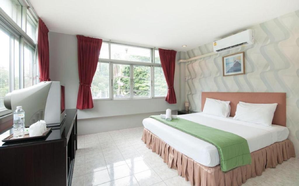 Fnb Hotel 2*