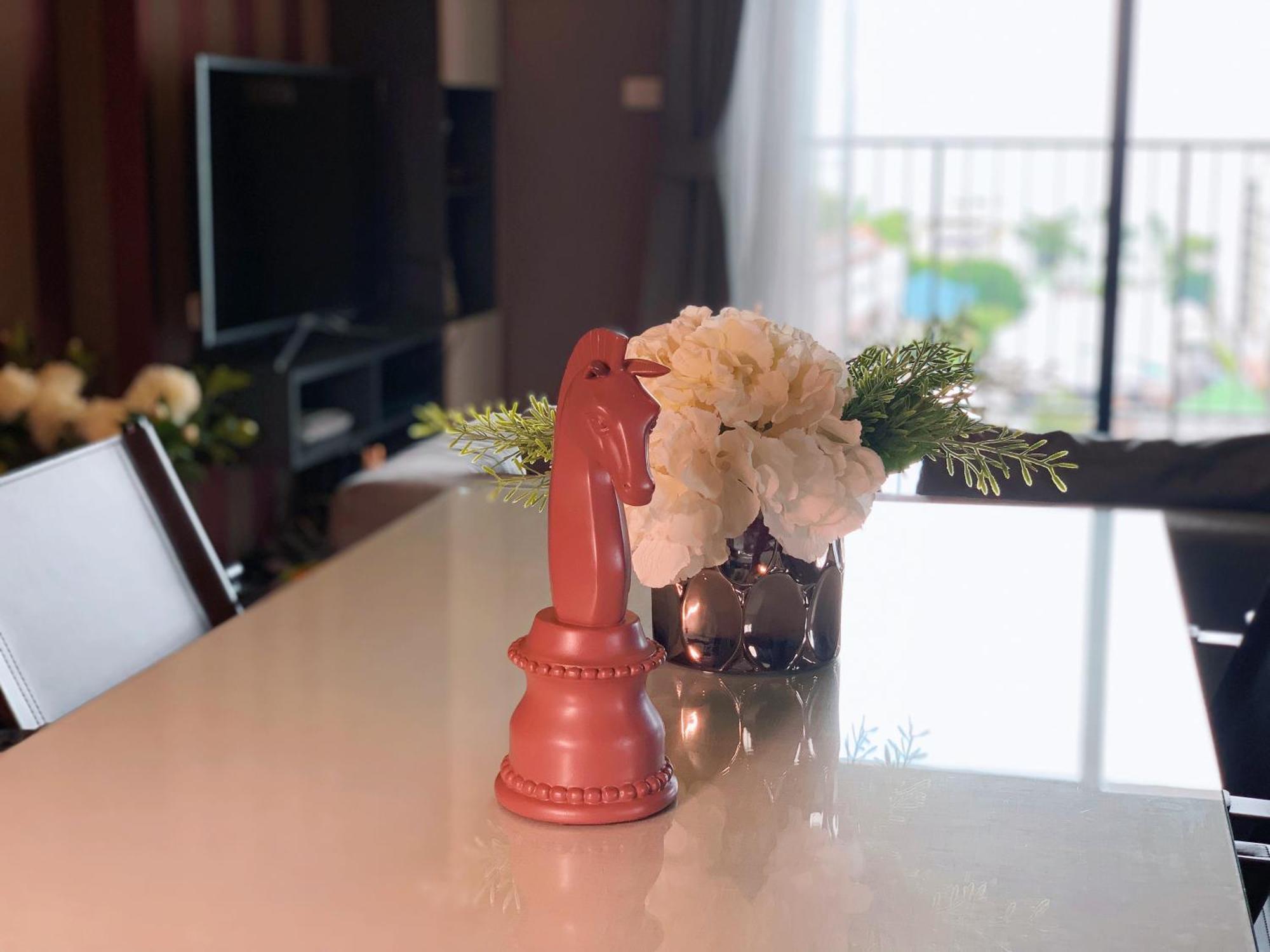 The Base Seaview Apartment