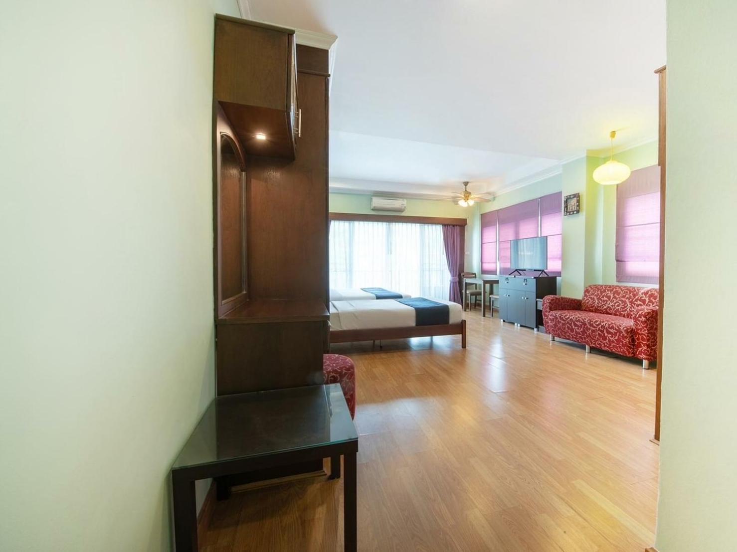 Hotel Blooming Hill Boutique 4*