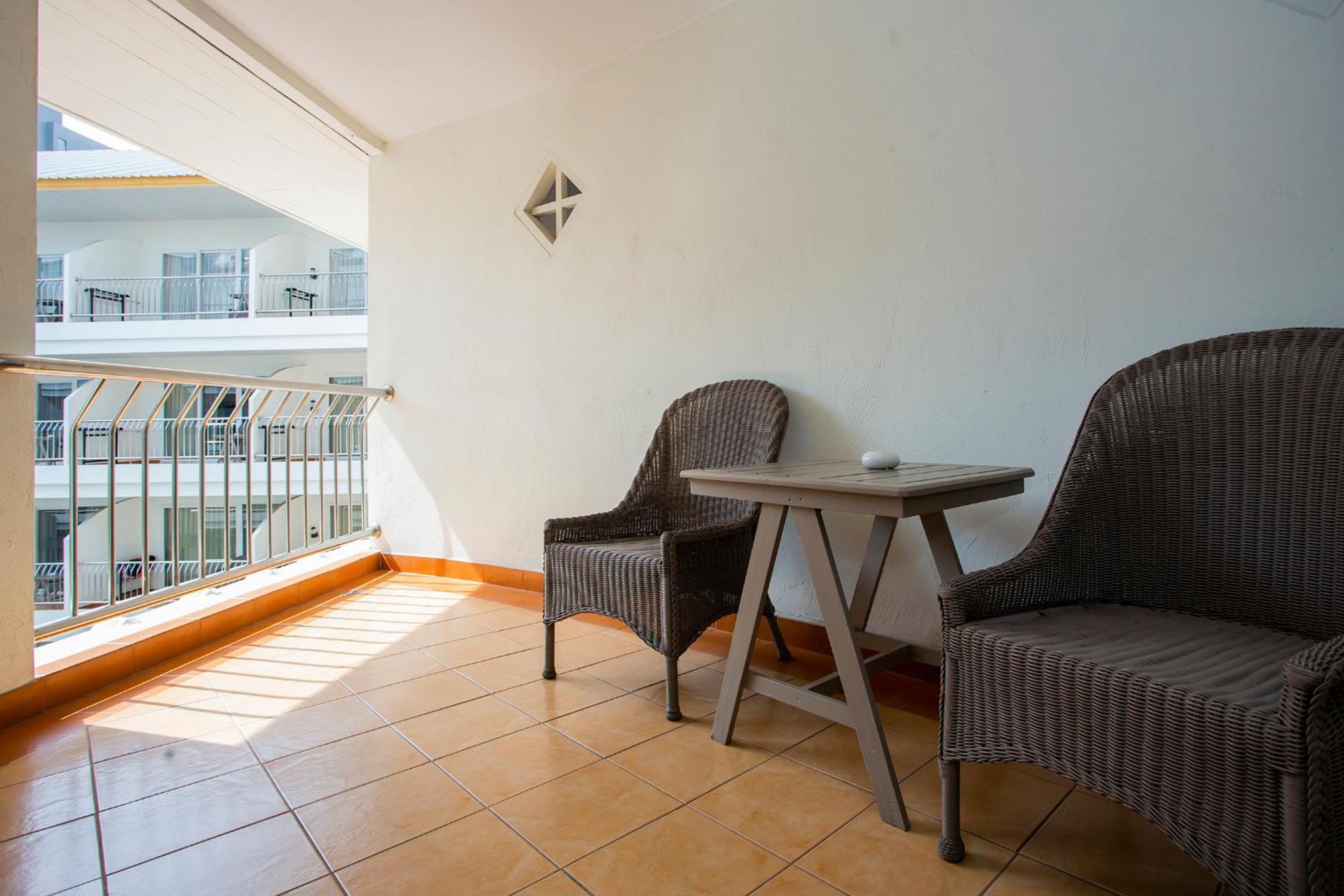 Hotel Sabai Sabana 4*