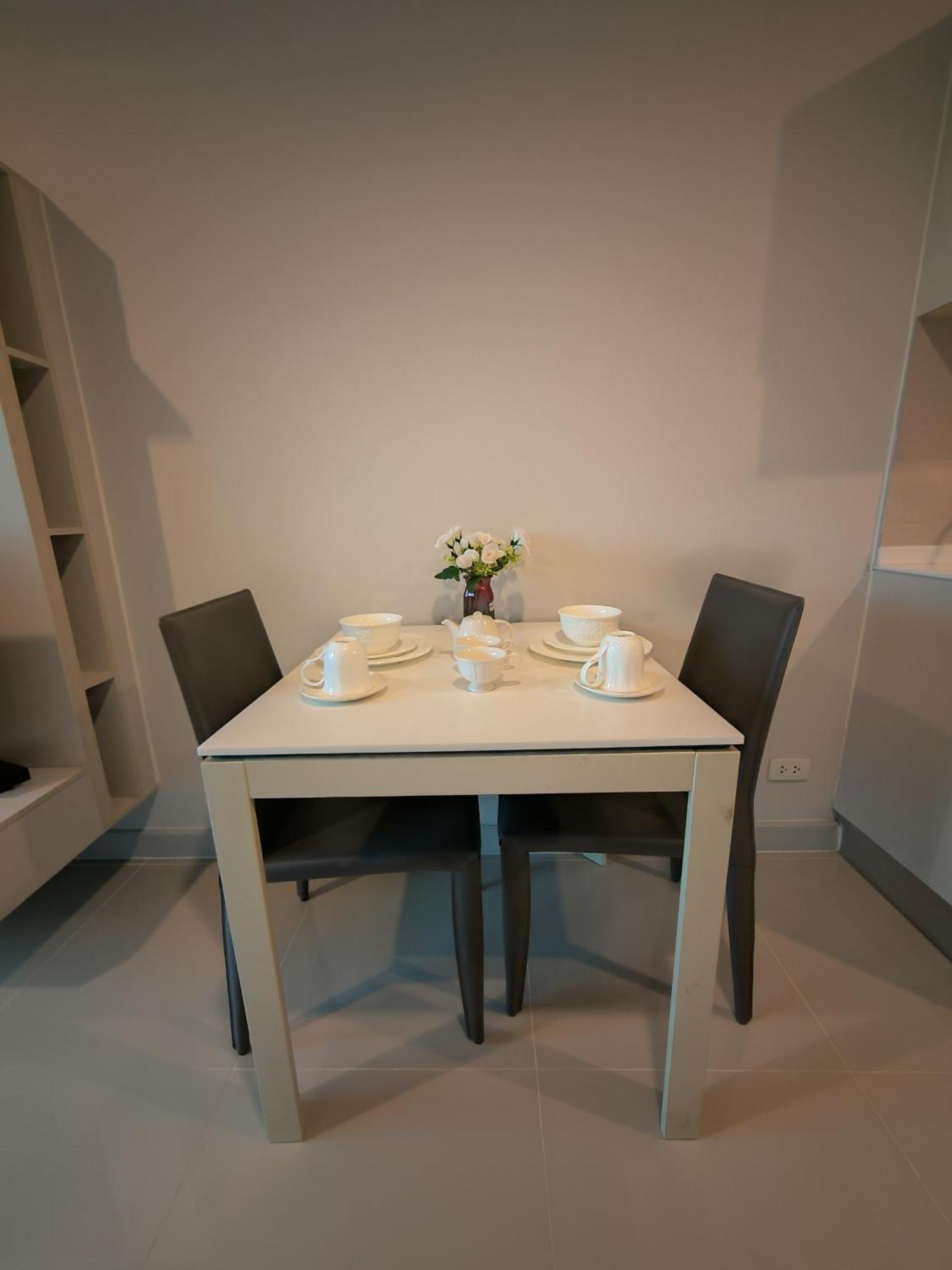 Centric Sea Bed & Breakfast Pattaya