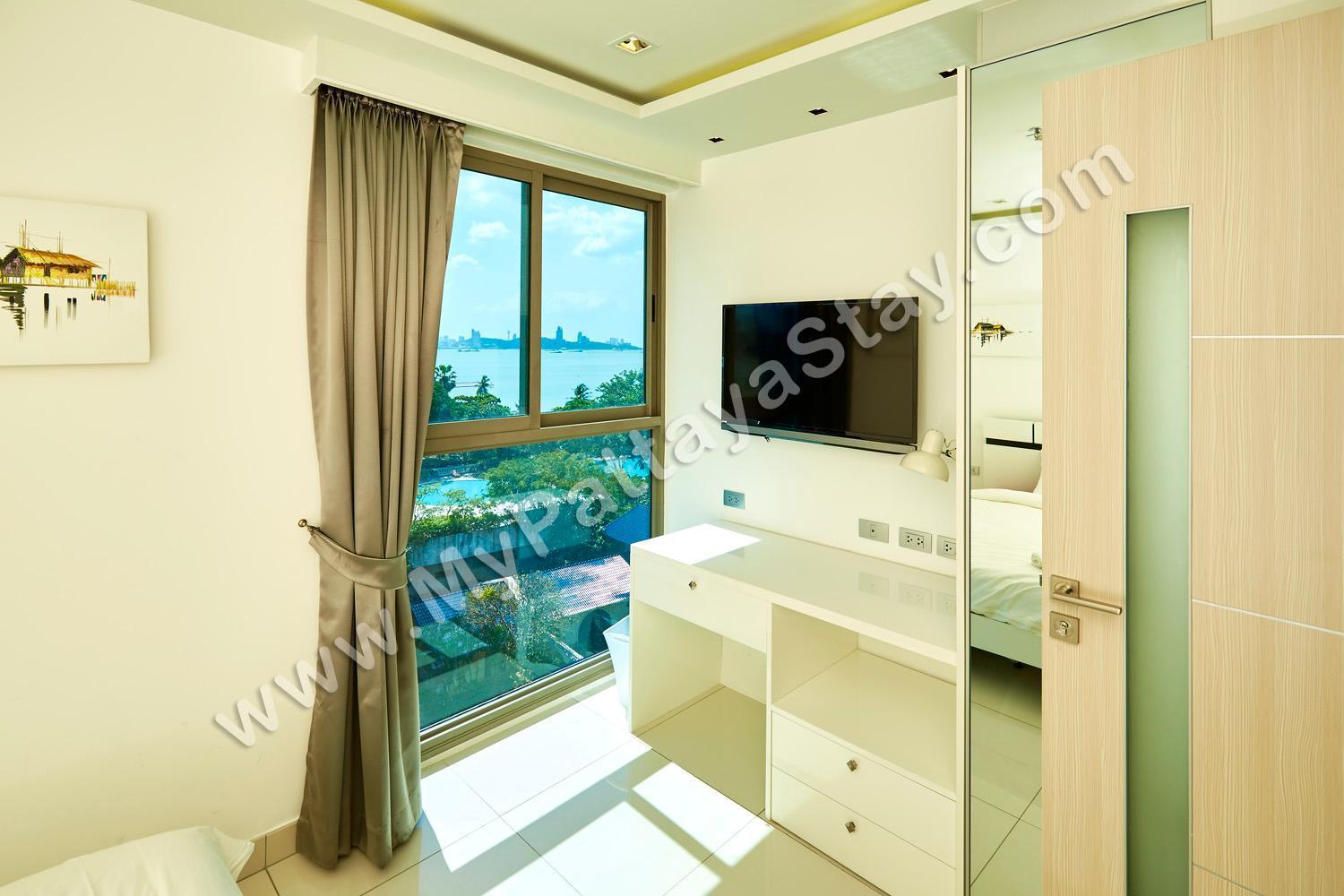 W Tower By Fantasea Apartment Pattaya