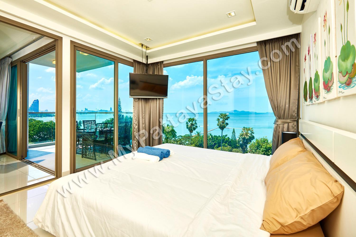 Apartment W Tower By Fantasea Pattaya