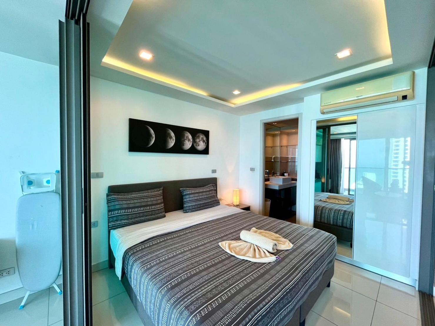 Apartment W Tower By Fantasea Pattaya