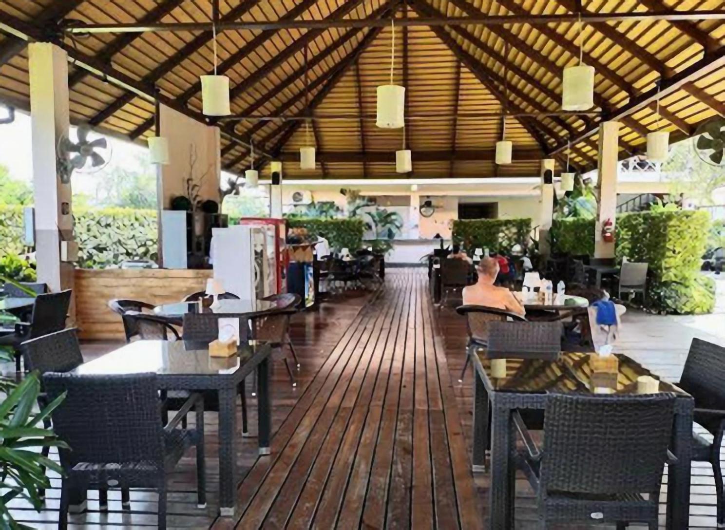 Deluxe Pool Close To And Walking Street! * Pattaya