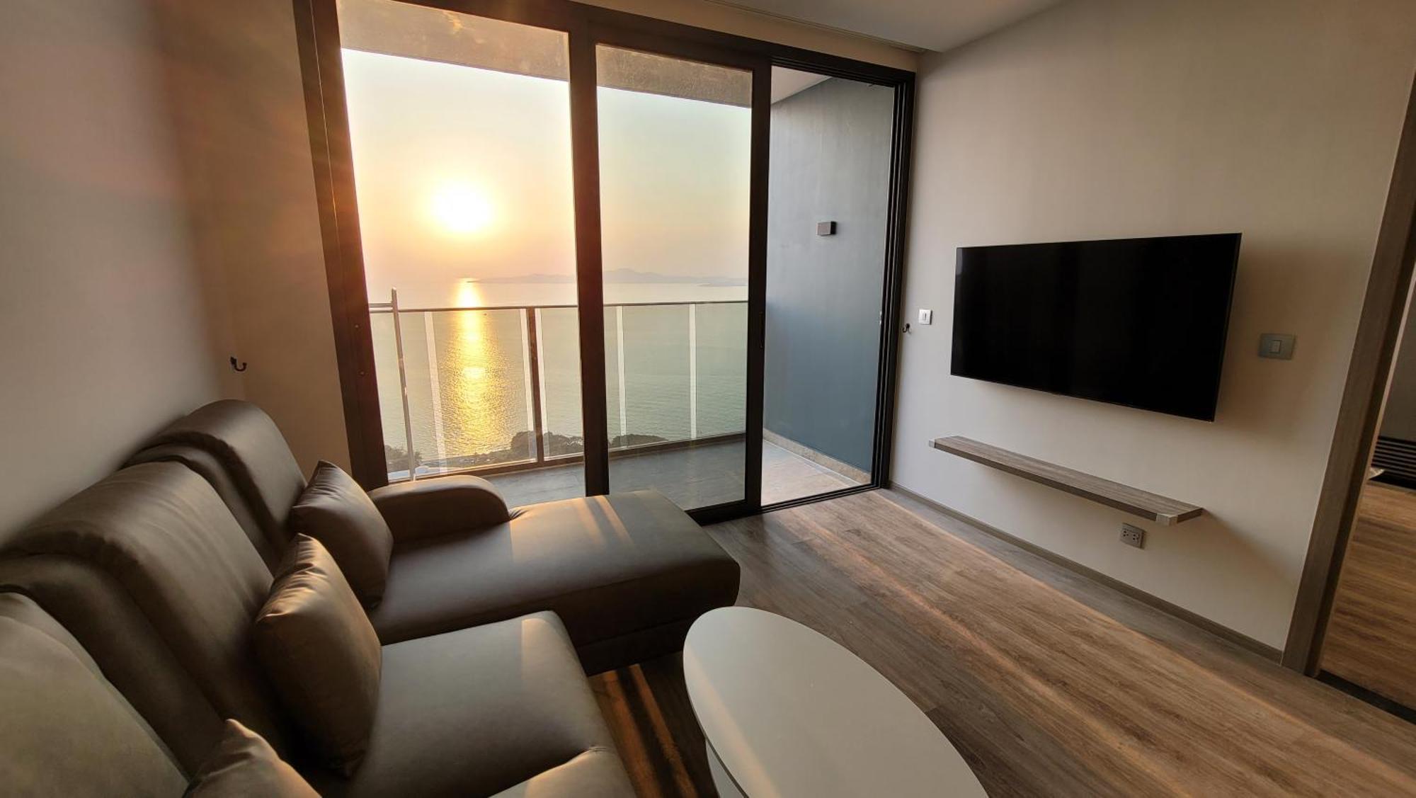 Andromeda By Feng Apartment Pattaya