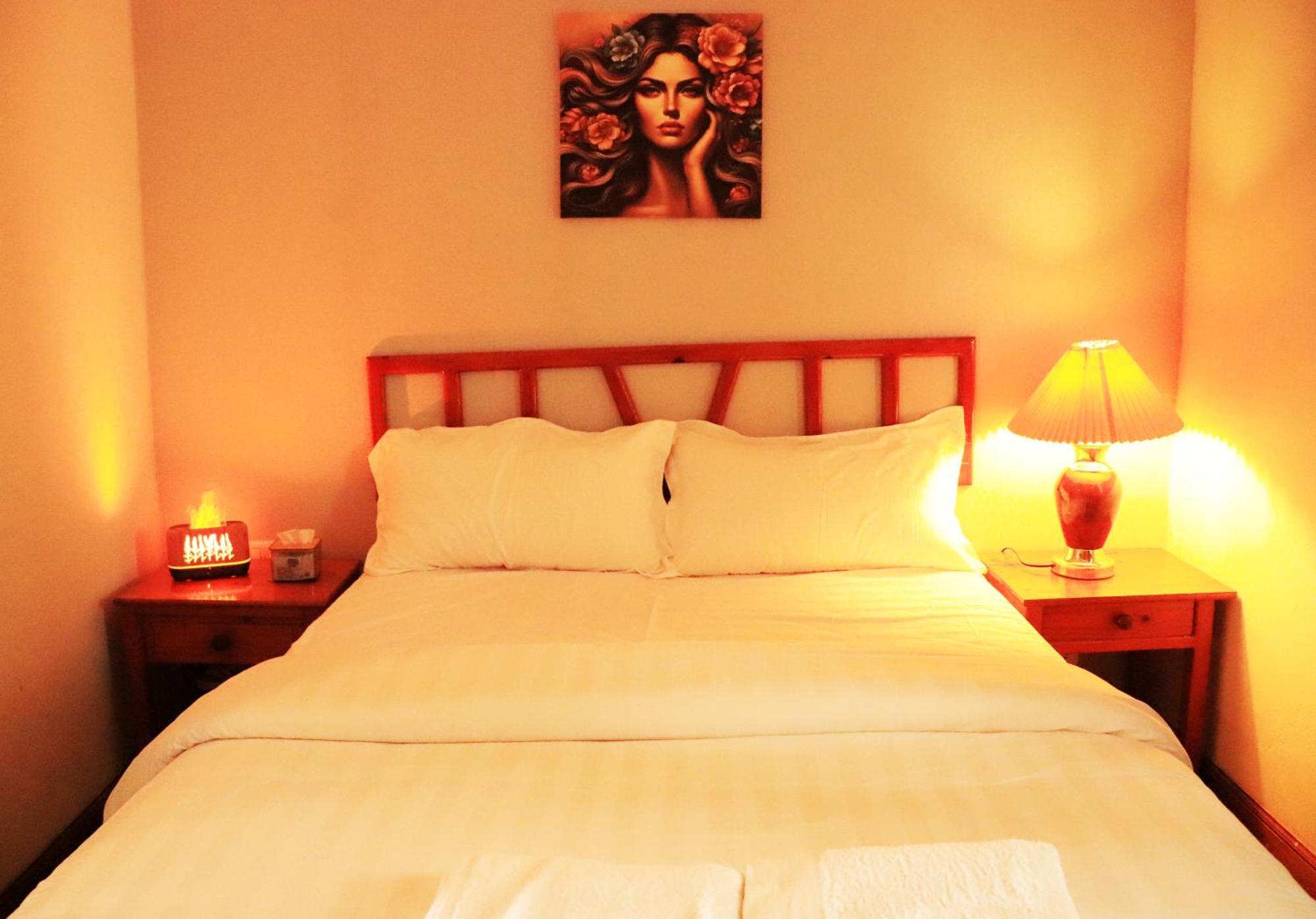 Cita Hotel, *