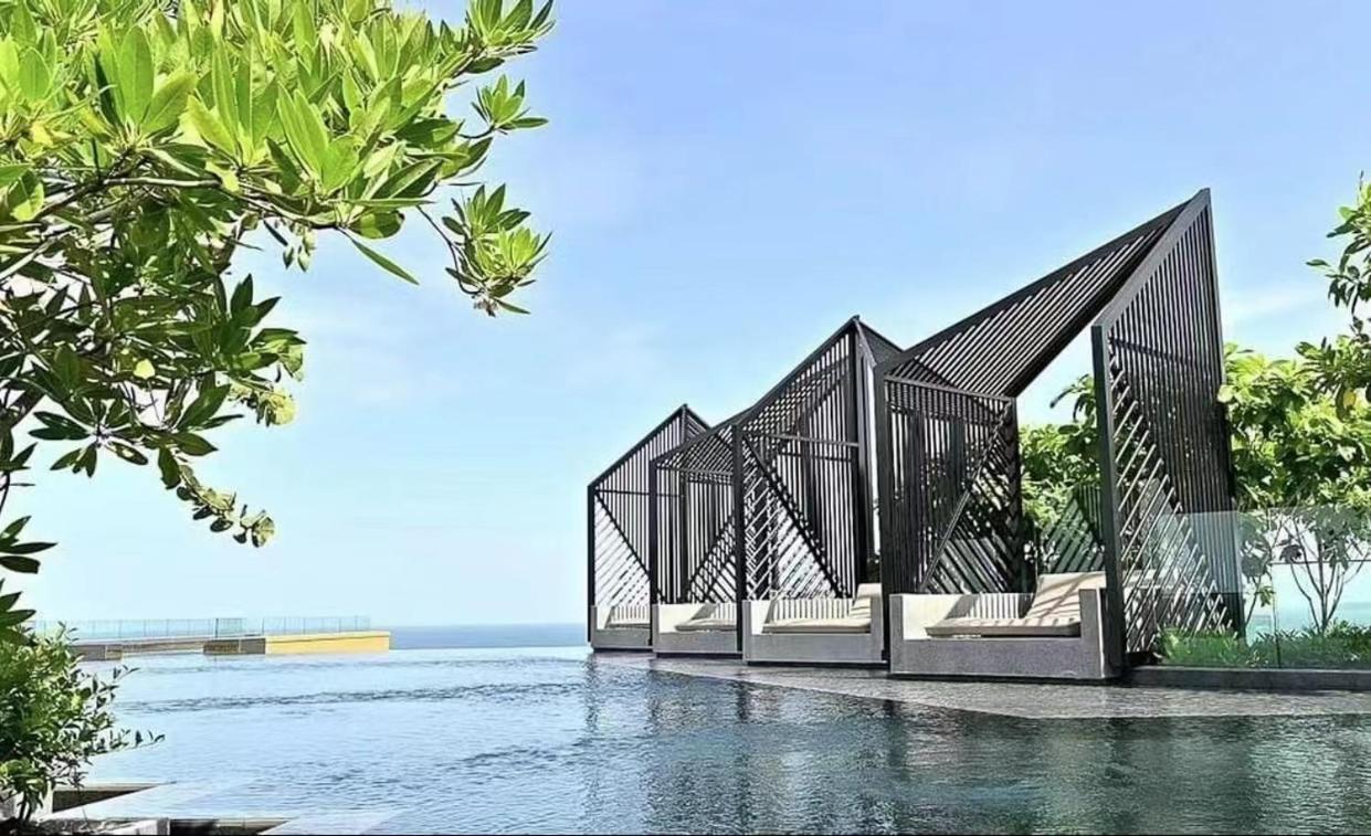 Apartment 芭提雅the Edge海景一卧室公寓 *