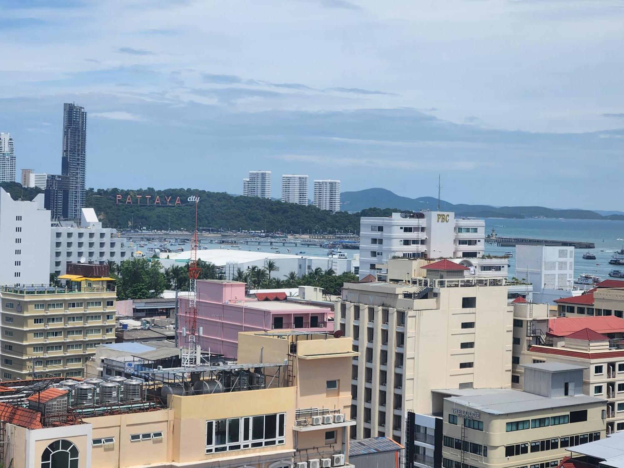 Apartment 芭提雅the Edge海景一卧室公寓 *