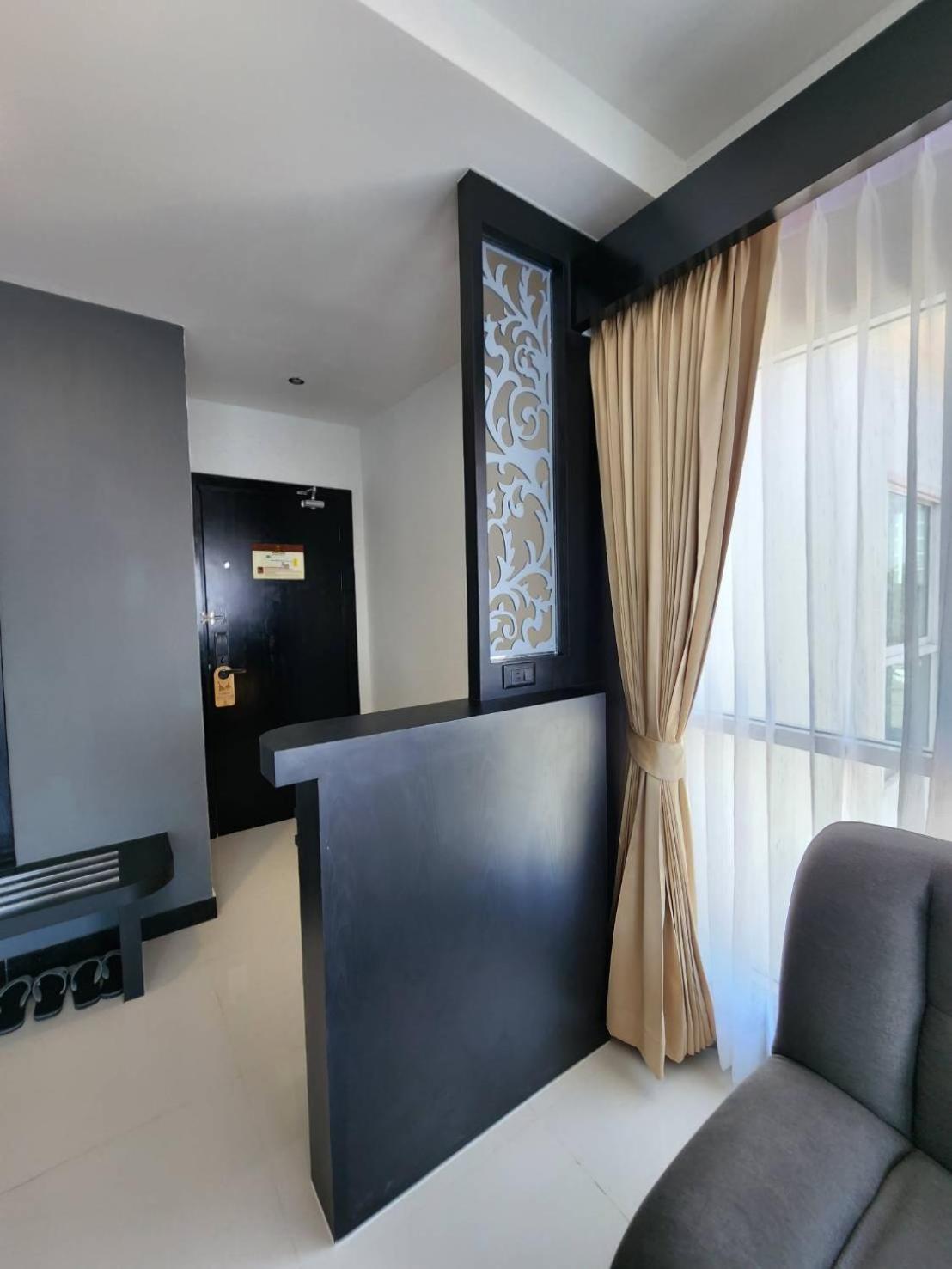 Hotel Lhc And Pattaya