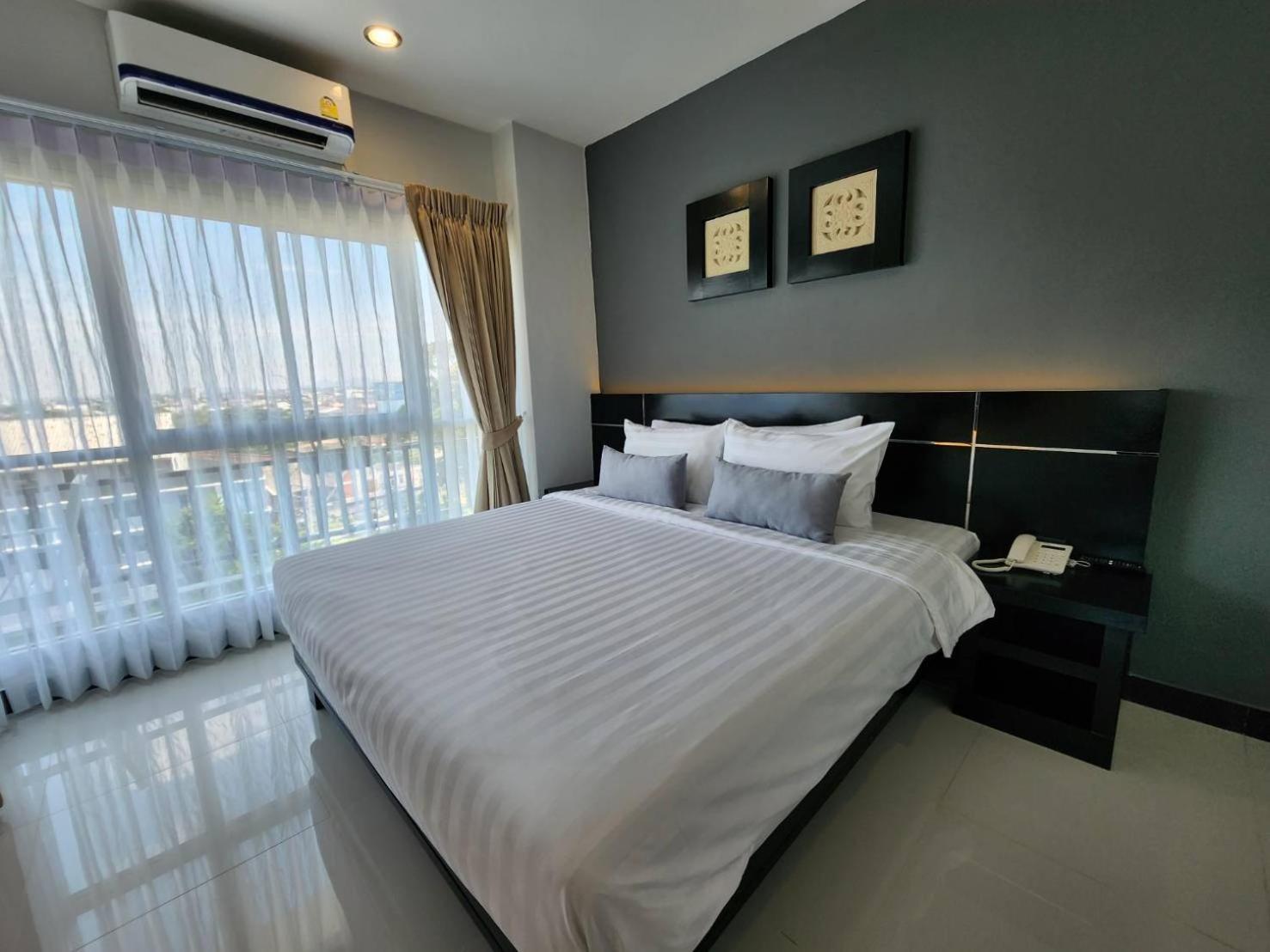 Hotel Lhc And Pattaya