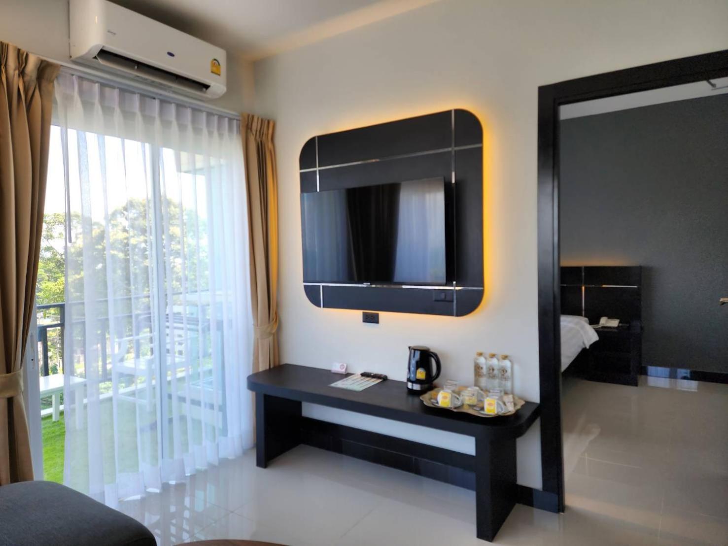 Lhc And Hotel Pattaya